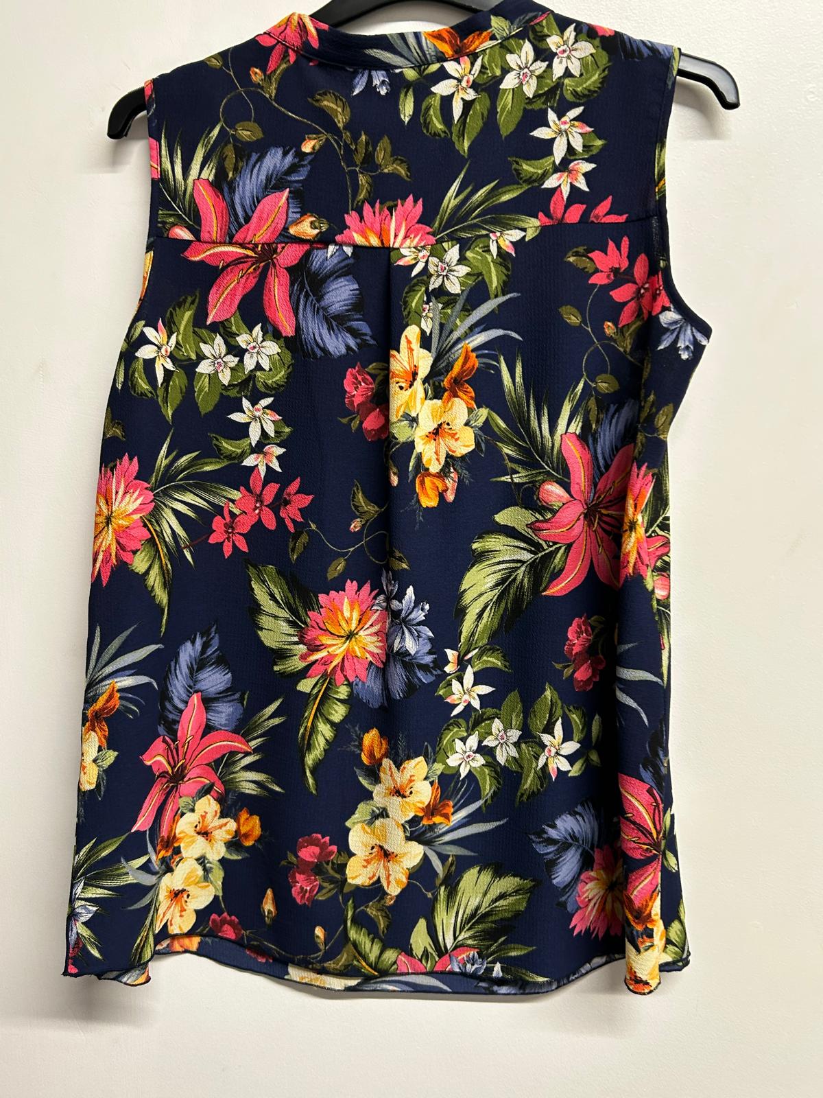Sleeveless Shirt - NAVY FLORAL